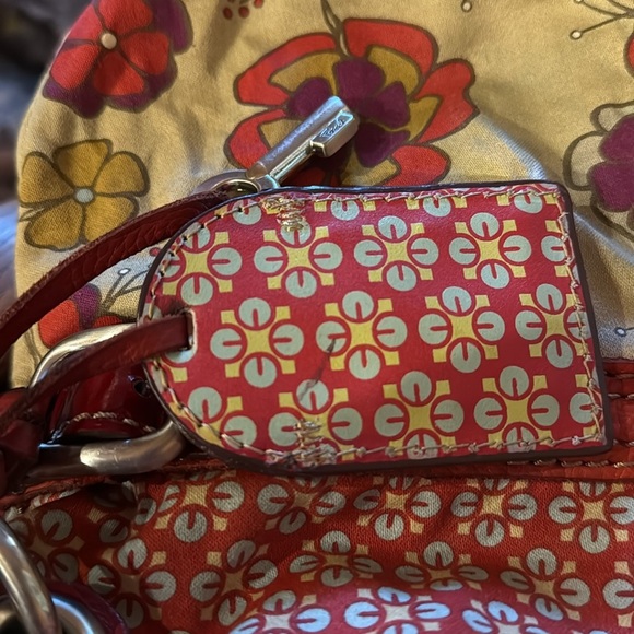 Fossil Floral Red and Cream Women's Bag. (BT 1) - Picture 13 of 13